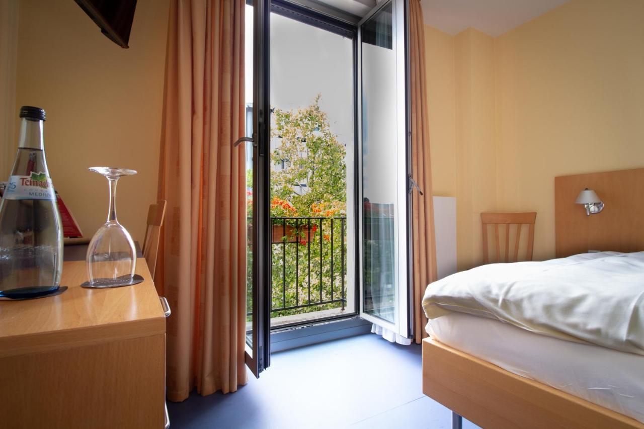 Hotel Goldene Gans Mannheim Buitenkant foto